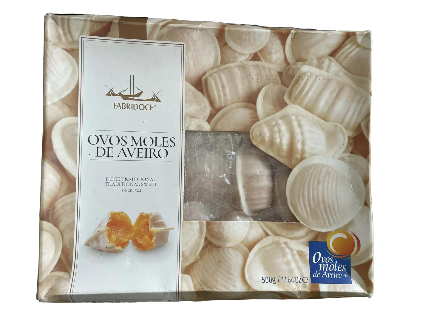 Packaged product of 'Ovos Moles de Aveiro' with branding on a white background