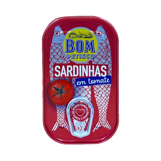 A can of Sardines Tomato Piquant by Bom Pétisco. The can is red with an illustration of a sardine and a tomato, indicating the flavor of the product.